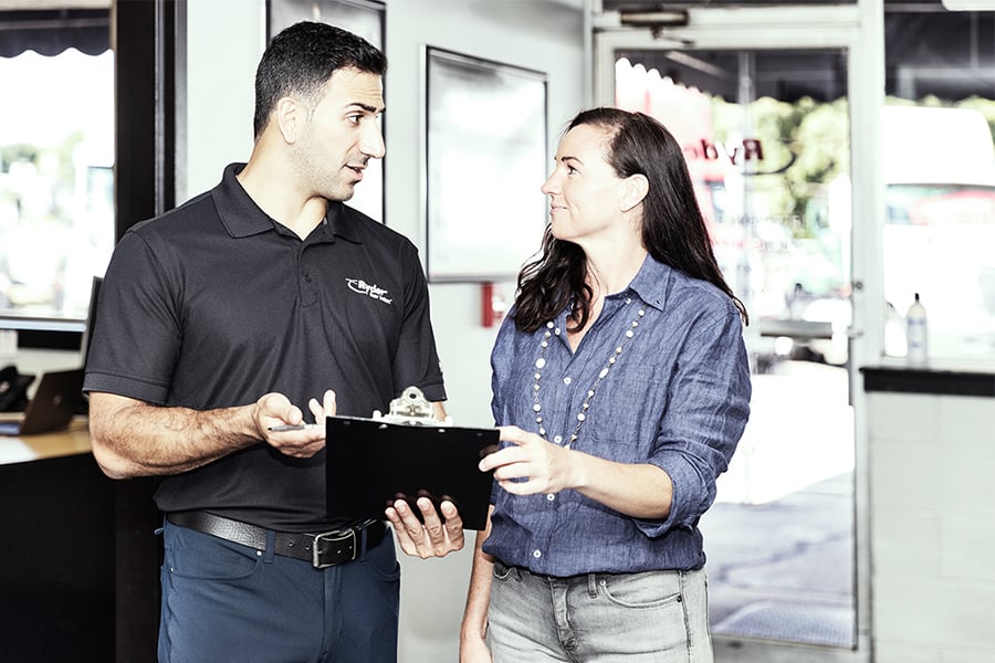 Customer managing risk with fleet risk services Customer managing risk with fleet risk services