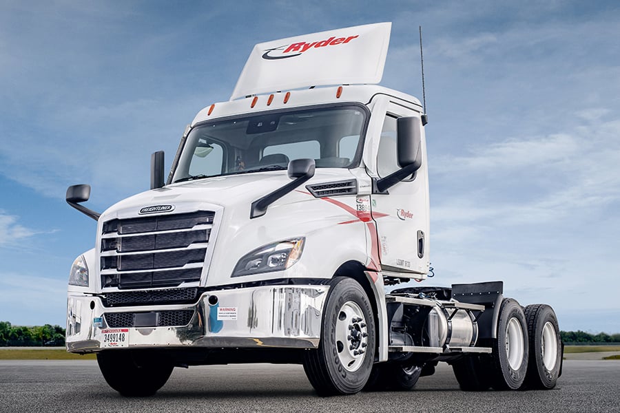 Ryder truck showcasing advanced telematics for power units Ryder truck showcasing advanced telematics for power units