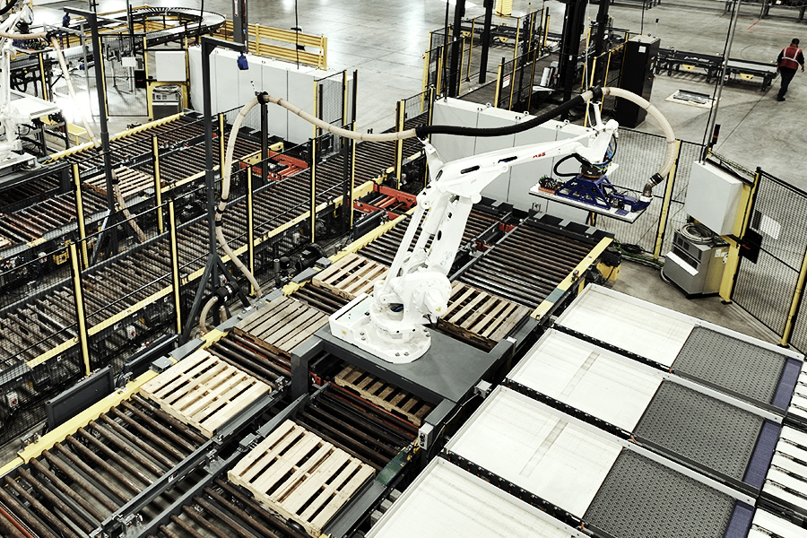 Warehouse automation being showcased in a Ryder warehouse Warehouse automation being showcased in a Ryder warehouse