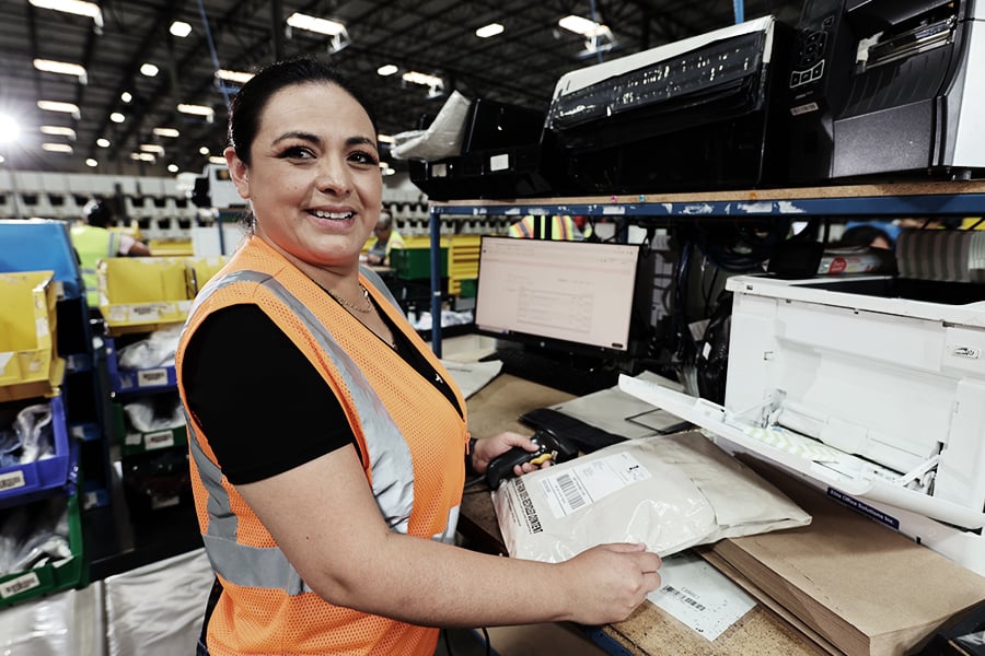 Ryder warehouse employee sorting returns Ryder warehouse employee sorting returns
