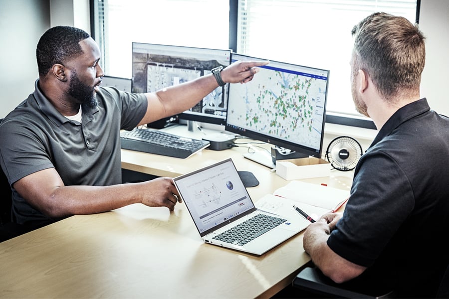 Employees utilizing supply chain technology and automation Employees utilizing supply chain technology and automation